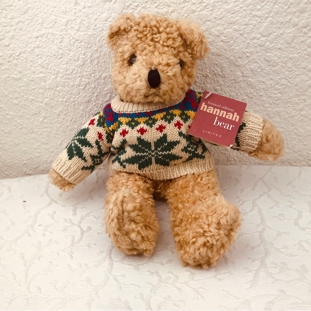 Bear Hannah Limited Edition Vintage Handmade Sweater Soft 12” Beige Plus…